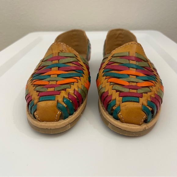 Artisanal cute flats from Mexico - Picture 3 of 10